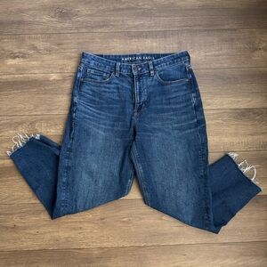 American Eagle Outfitters AEO High Waisted Raw Hem Blue Denim Mom Jeans Size 10